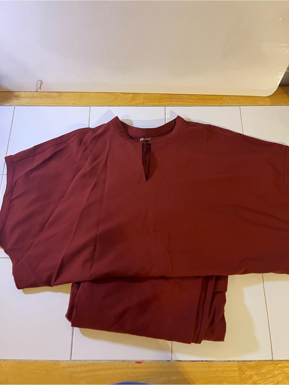 Women’s large rust red mandala scrub set